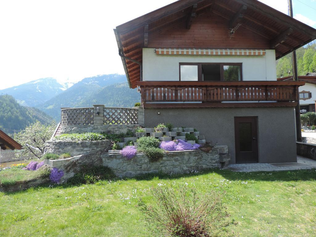 Indipendent House in Flattach Villa Esterno foto